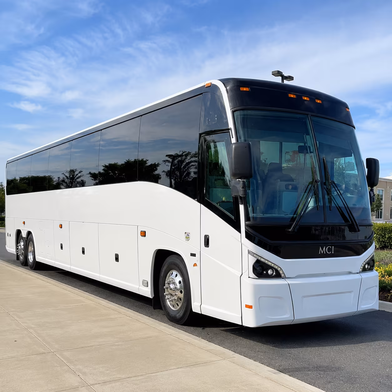 healthcare and medical campus corporate shuttle buses in murfreesboro