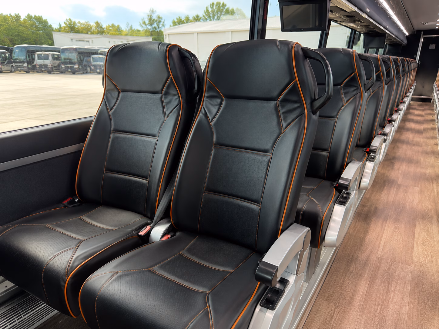 murfreesboro long distance transportation onboard seating