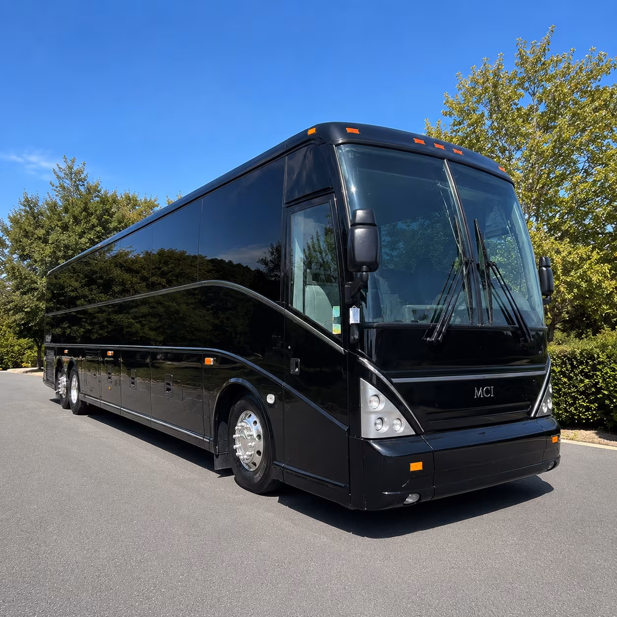 shuttle buses up i 24 to nissan stadium for titans games